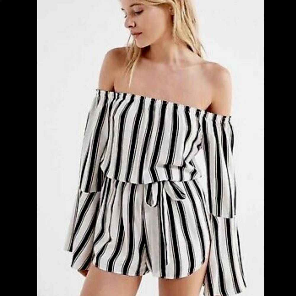 Urban Outfitters Off Shoulder Long Flare Sleeve Romper Silence + Noise NWT XS